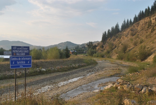 8. Cestou do Manastirea Humorului